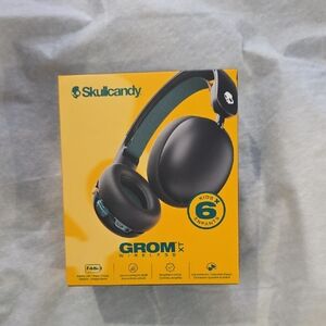 Skullcandy Grom Wireless Headphones - Black and Yellow